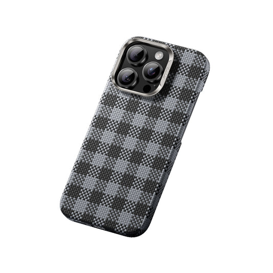 Apple iPhone 15 Pro Max Kılıf M-safe Şarj Özellikli Ekose Tasarımlı Benks ArmorVichy Kevlar Kapak