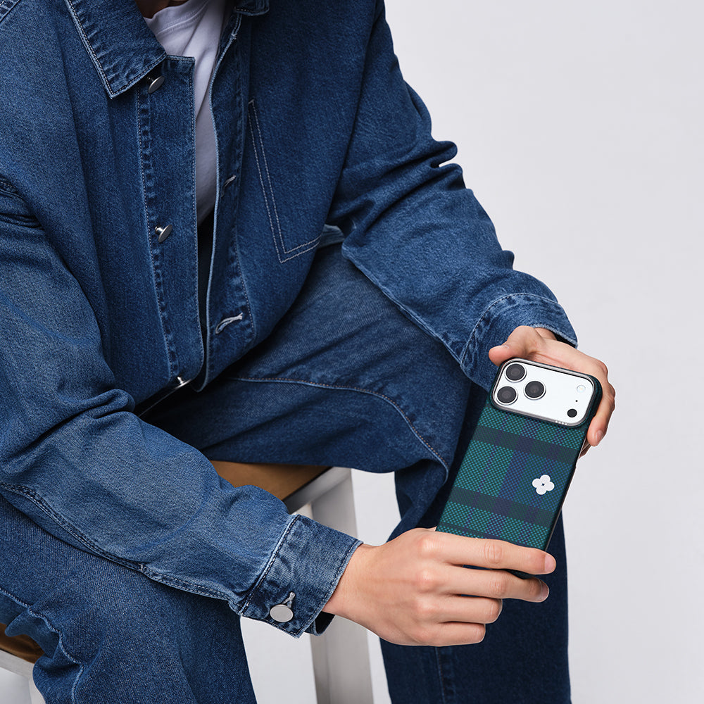 Apple iPhone 17 Pro Max Kılıf M-safe Şarj Özellikli Aramid Fiber Pitaka Flora in Grid Serisi Kapak