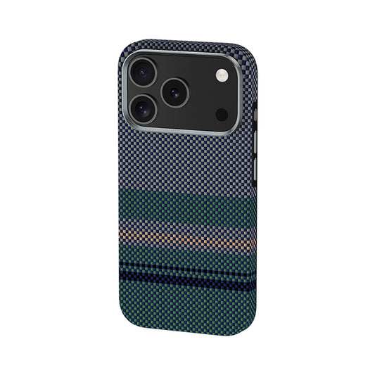 Apple iPhone 17 Pro Max Kılıf M-safe Şarj Özellikli Karbon Fiber Tasarımlı Benks Aurora ArmorPro Kevlar Kapak