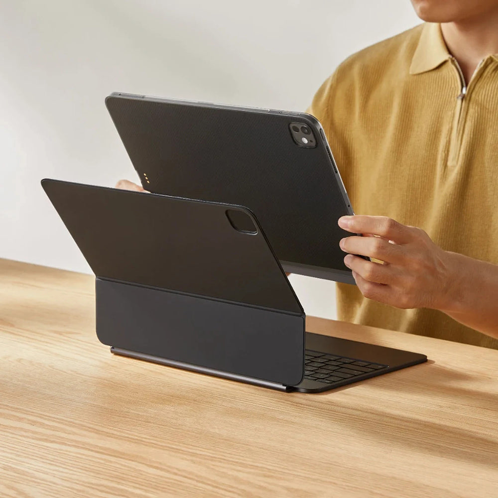 Apple iPad Pro 11 2025 M5 Kılıf Aramid Fiber Pitaka Ultra-Slim Classic Serisi Tablet Kapak