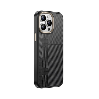 Apple iPhone 14 Pro Kılıf M-safe Şarj Özellikli Karbon Fiber Görünümlü Zore Antina Kapak