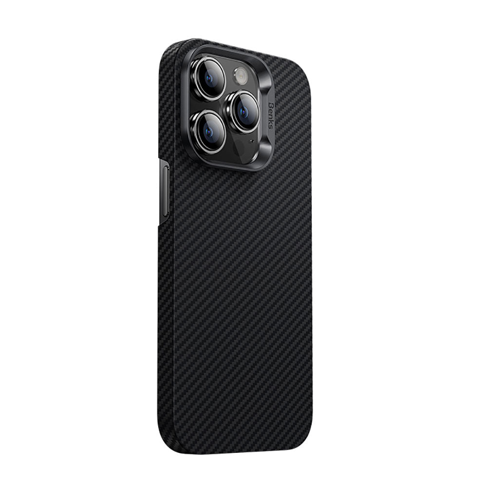 Apple iPhone 14 Pro Max Kılıf M-safe Özellikli Karbon Fiber Benks 600D Essential Kevlar Kapak