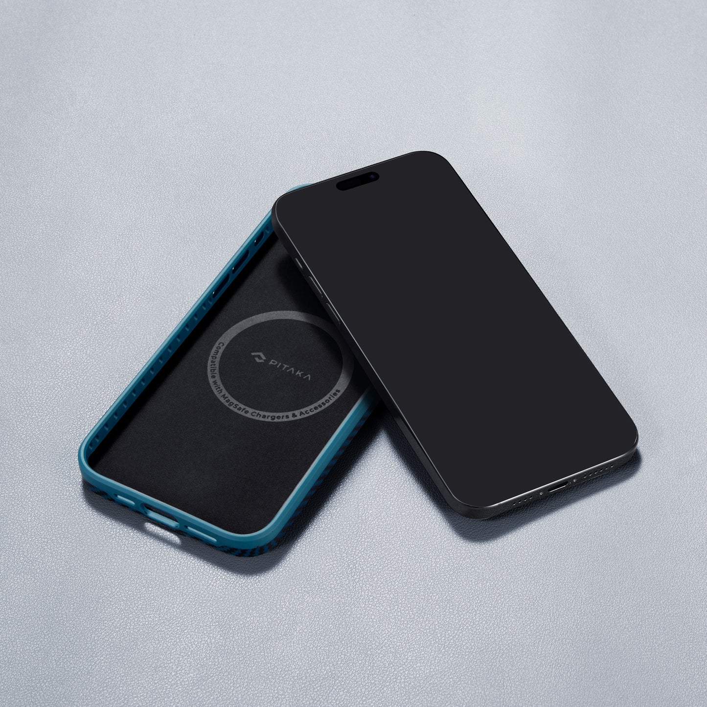 Apple iPhone 15 Pro Kılıf M-safe Şarj Özellikli 1500D Aramid Fiber Pitaka Military-Grade Classic Serisi Black-Grey Twill Kapak
