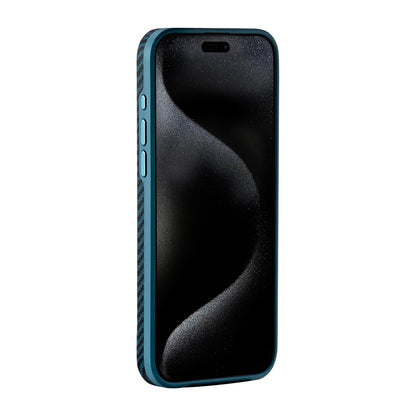 Apple iPhone 15 Pro Kılıf M-safe Şarj Özellikli 1500D Aramid Fiber Pitaka Military-Grade Classic Serisi Black-Grey Twill Kapak