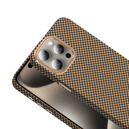 Apple iPhone 15 Pro Kılıf M-safe Şarj Özellikli Karbon Fiber Görünümlü Zore Gros Kapak