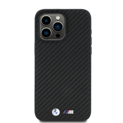 Apple iPhone 15 Pro Max Kılıf BMW Orjinal Lisanslı Karbon Fiber Tasarımlı ve Metal Logolu PU Deri Kapak