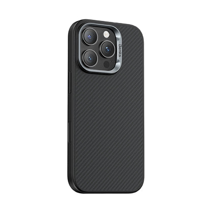 Apple iPhone 16 Pro Kılıf Karbon Fiber M-safe Şarj Özellikli Kamerra Kontrol Butonlu Benks Hybrid ArmorPro 600D Kevlar Kapak
