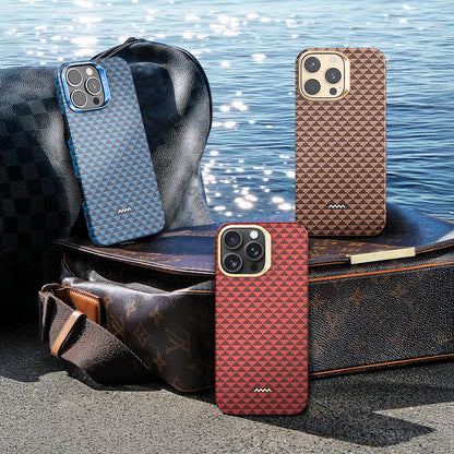Apple iPhone 16 Pro Kılıf M-safe Şarj Özellikli Raptic Aramid Skin Origin Serisi Kapak