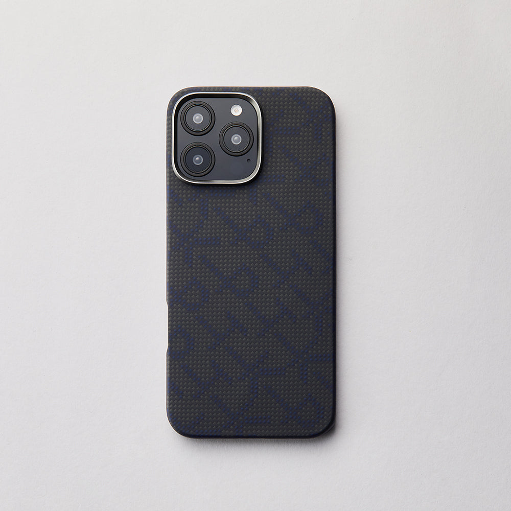 Apple iPhone 16 Pro Kılıf M-safe Şarj Özellikli Aramid Fiber Pitaka Tactile Woven Monogram Serisi Kapak