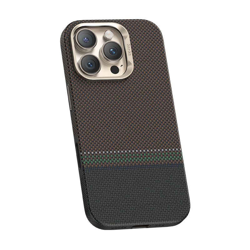 Apple iPhone 16 Pro Kılıf M-safe Şarj Özellikli Karbon Fiber Tasarımlı Benks Prestige ArmorPro Kevlar Kapak
