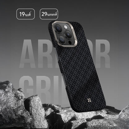Apple iPhone 16 Pro Max Kılıf M-Safe Şarj Özellikli Benks ArmorAir ArmorGrid Serisi Kevlar Kapak