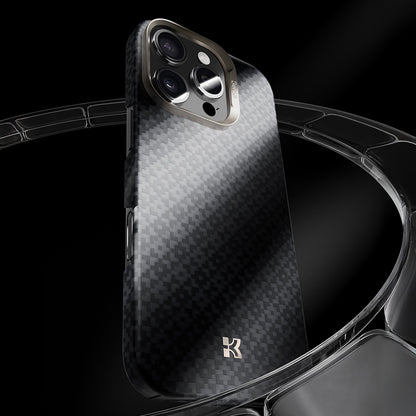 Apple iPhone 16 Pro Max Kılıf M-Safe Şarj Özellikli Benks ArmorAir ArmorGrid Serisi Kevlar Kapak