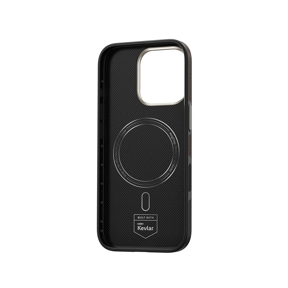 Apple iPhone 16 Pro Max Kılıf M-safe Şarj Özellikli Karbon Fiber Tasarımlı Benks Prestige ArmorPro Kevlar Kapak