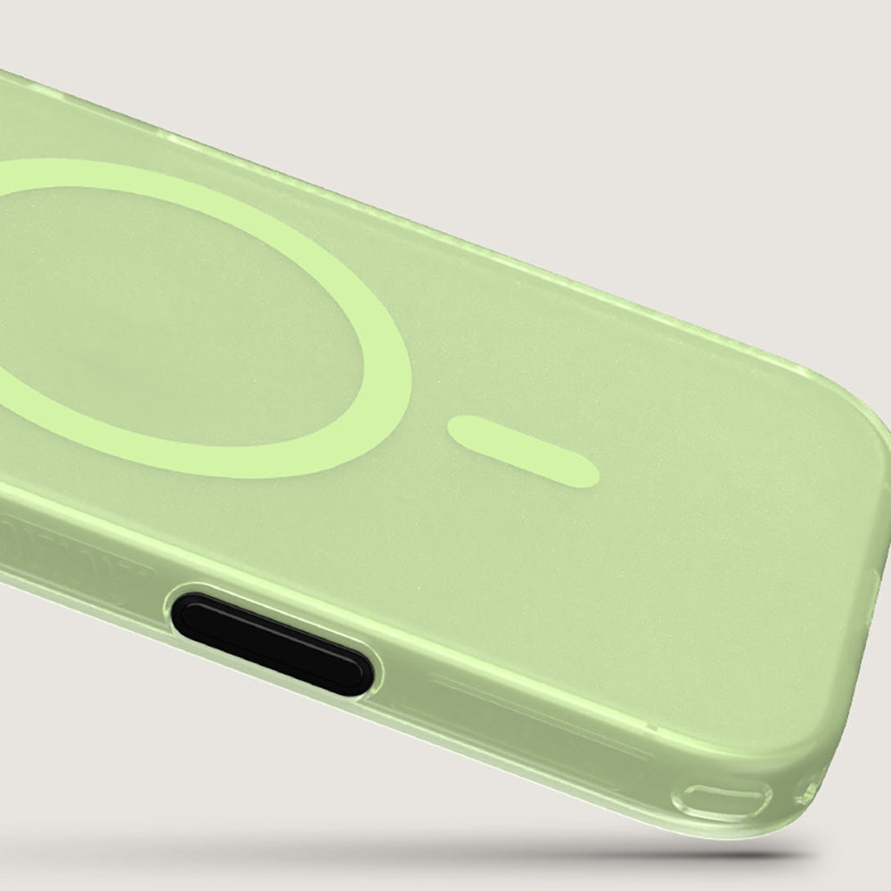 Apple iPhone 17 Kılıf M-safe Şarj Özellikli Benks Lucid Armor Kapak