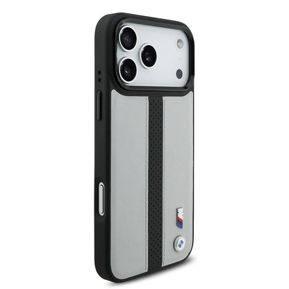 Apple iPhone 17 Pro Kılıf BMW Orjinal Lisanslı M-safe Şarj Özellikli Deri Arka Yüzey Metal Logolu Delikli Şerit Tasarımlı Kapak