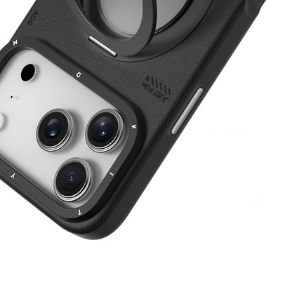 Apple iPhone 17 Pro Kılıf M-safe Şarj Özellikli 360 Derece Standlı Basit Mat Deri Desenli Youngkit Tech Leather Serisi Kapak