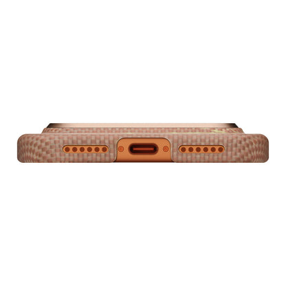 Apple iPhone 17 Pro Kılıf M-safe Şarj Özellikli Aramid Fiber Pitaka Glints of Gold Ultra Slim Serisi Kapak