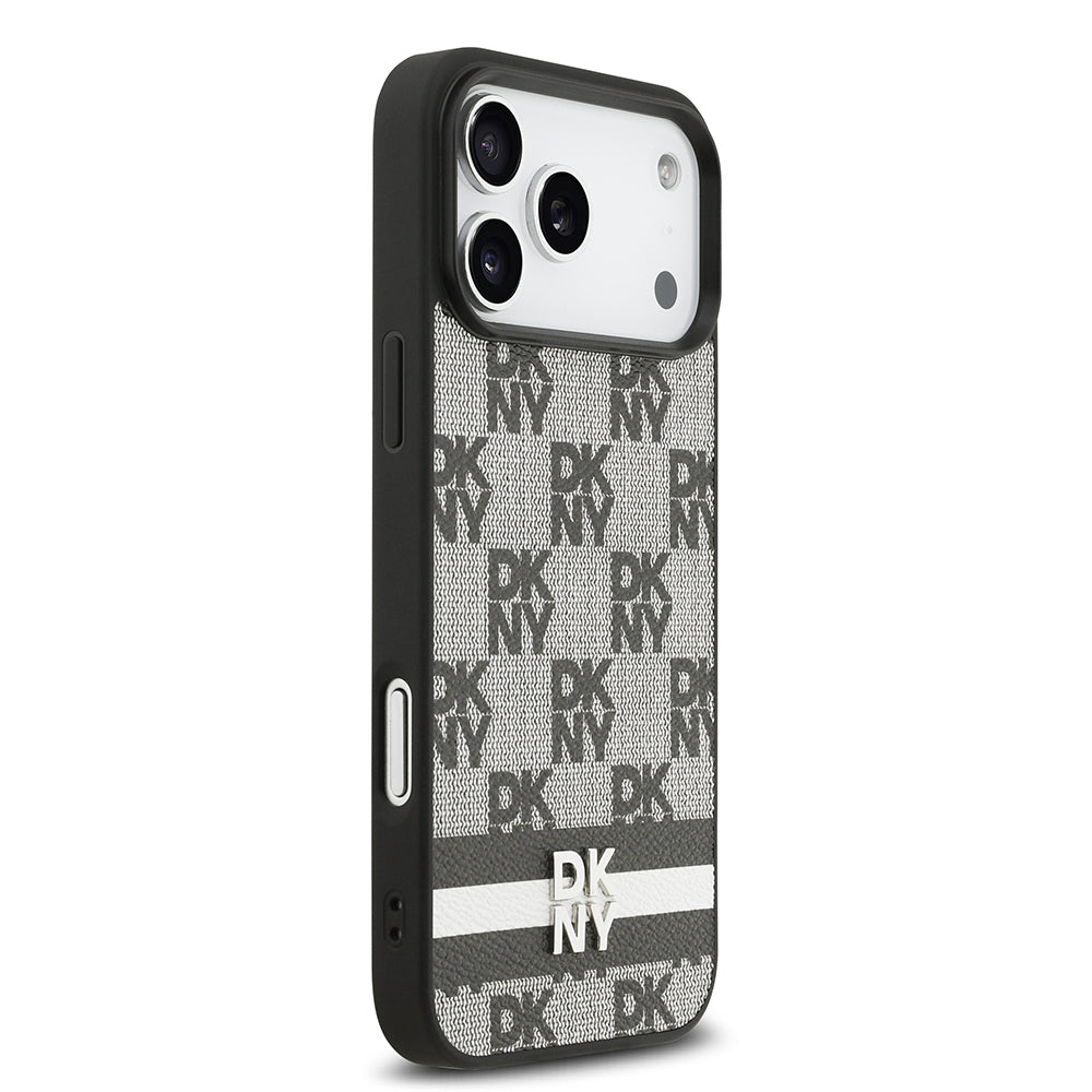 Apple iPhone 17 Pro Max Kılıf DKNY Orjinal Lisanslı M-safe Şarj Özellikli 3D Yazılı Metal Logolu Kapak