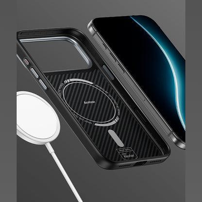 Apple iPhone 17 Pro Max Kılıf Karbon Fiber M-safe Şarj Özellikli Benks Hybrid ArmorPro 600D Kevlar Kapak