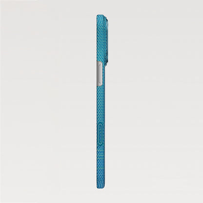 Apple iPhone 17 Pro Max Kılıf M-safe Şarj Özellikli Aramid Fiber Pitaka Glints of Gold Ultra Slim Serisi Kapak