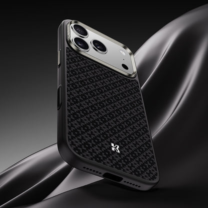 Apple iPhone 17 Pro Max Kılıf M-Safe Şarj Özellikli Benks ArmorPro ArmorGrid Serisi Kevlar Kapak