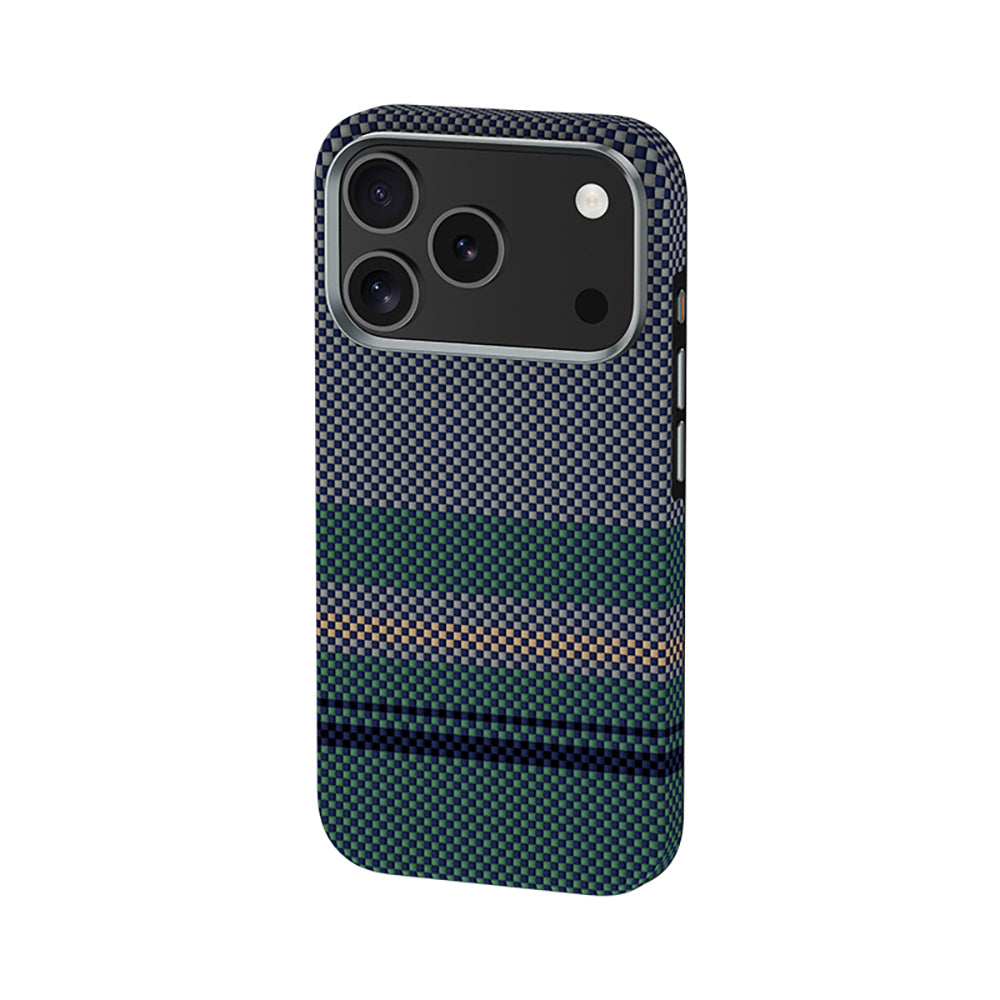 Apple iPhone 17 Pro Max Kılıf M-safe Şarj Özellikli Karbon Fiber Tasarımlı Benks Aurora ArmorPro Kevlar Kapak