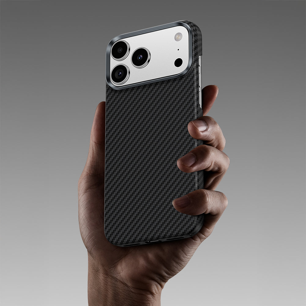 Apple iPhone 18 Pro Kılıf Karbon Fiber M-safe Şarj Özellikli Benks Armor Air Yükseltimiş Kamera Çerçevesi C1 600D Kevlar Kapak