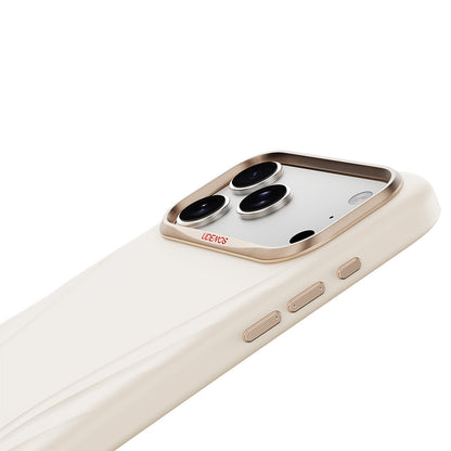 Apple iPhone 18 Pro Kılıf M-Safe Şarj Özellikli Çizgili Logolu Udemos Freedom Serisi Kapak