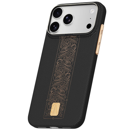 Apple iPhone 18 Pro Kılıf M-safe Şarj Özellikli Raptic Aramid Skin Rise Serisi 24 Ayar Altın Kaplamalı Karbon Kapak