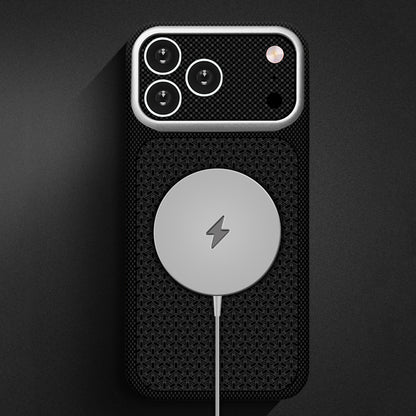 Apple iPhone 18 Pro Kılıf M-Safe Şarj Özellikli Zore Paris Nexel Sert PC Kapak