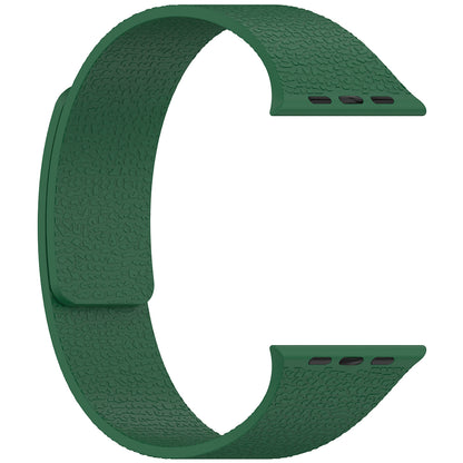 Apple Watch 7 41mm Zore KRD-136 Kabartma Desenli Silikon Kordon
