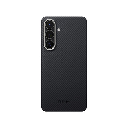 Galaxy S26 Plus Kılıf M-safe Şarj Özellikli 600D Aramid Fiber Pitaka Edge Serisi Black-Grey Twill Kapak